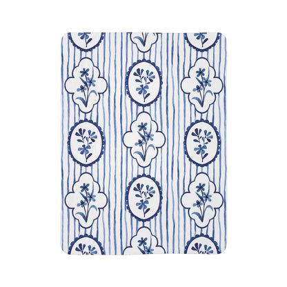 Watercolor Bloom Blanket – Luxe Throw