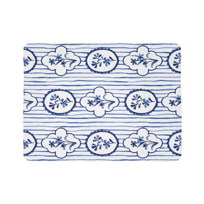 Watercolor Bloom Blanket – Luxe Throw