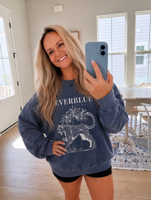Vintage Leopard Graphic Crewneck