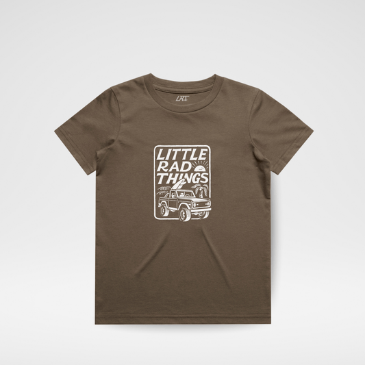 THE BRONCO LITTLE RAD THINGS TEE - BROWN